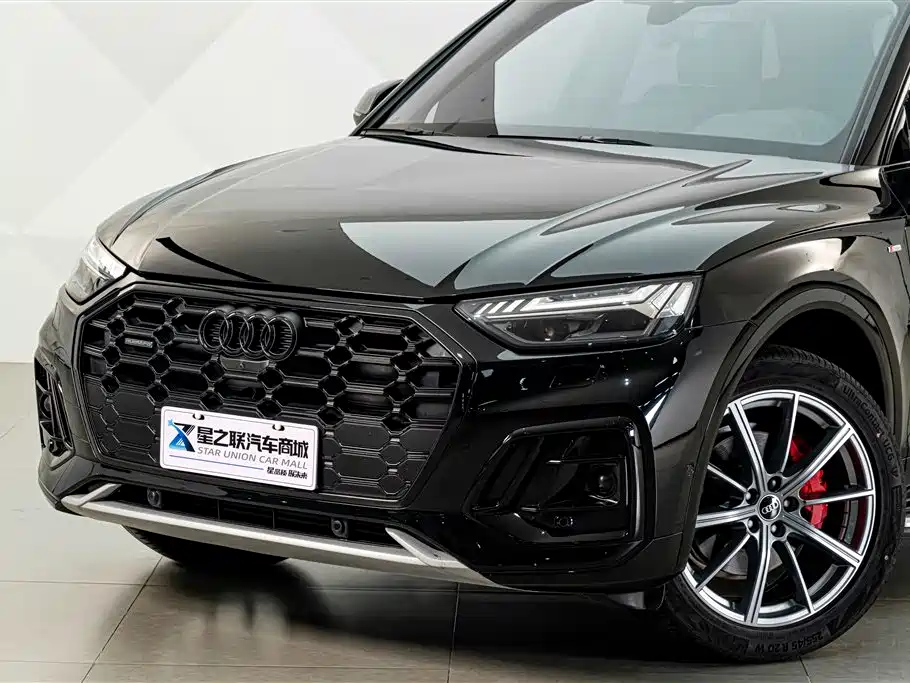 Audi Q5L — миниатюра 2