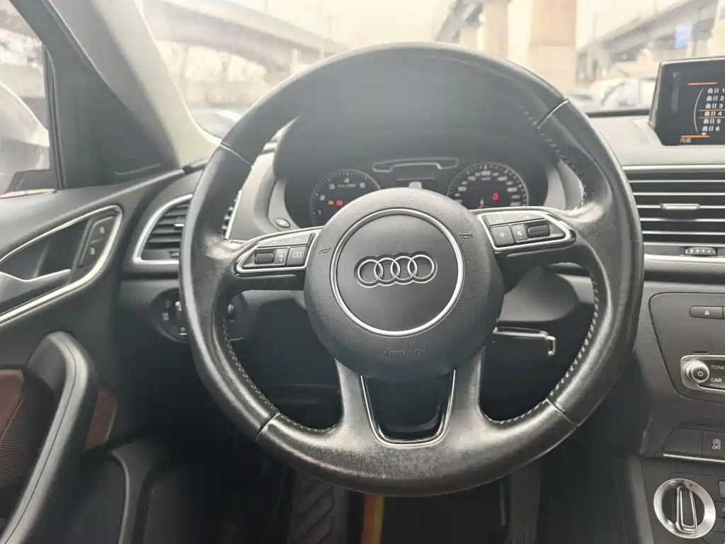 Audi Q3 — фотографии объявления, Фото 11