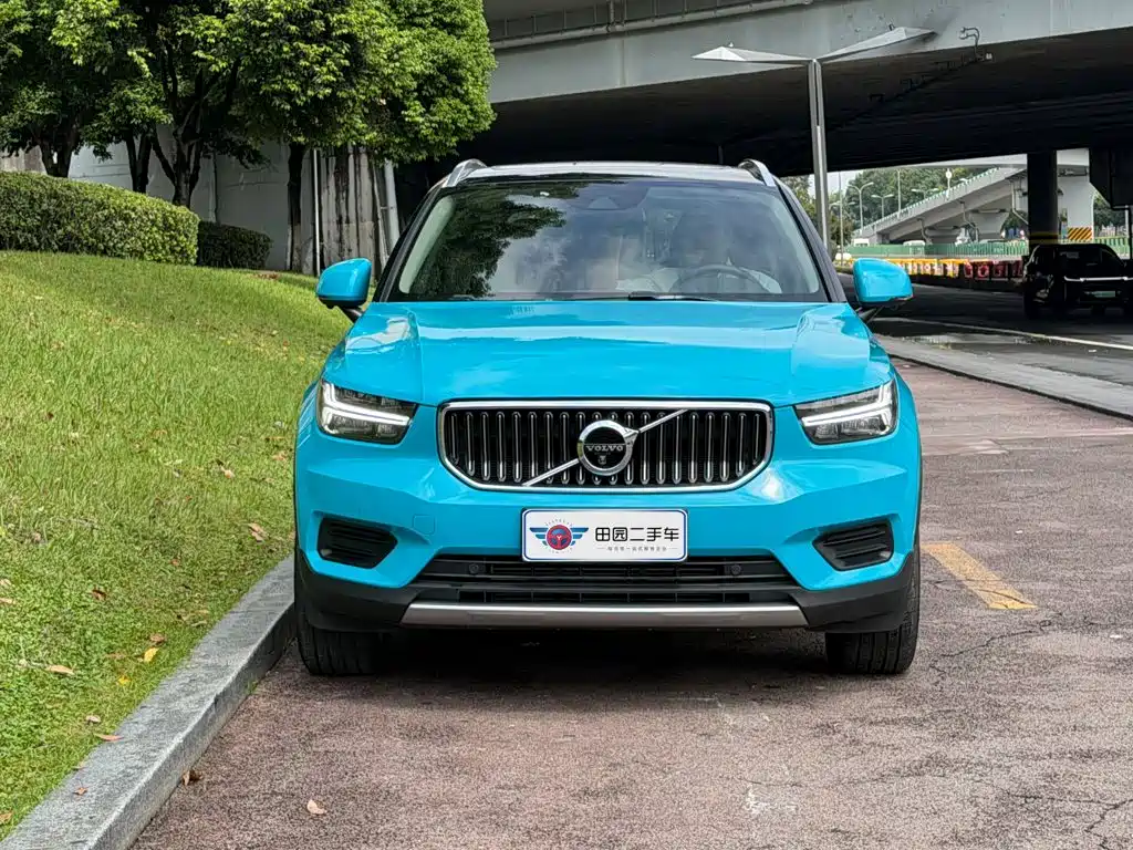 Volvo XC40 — миниатюра 2