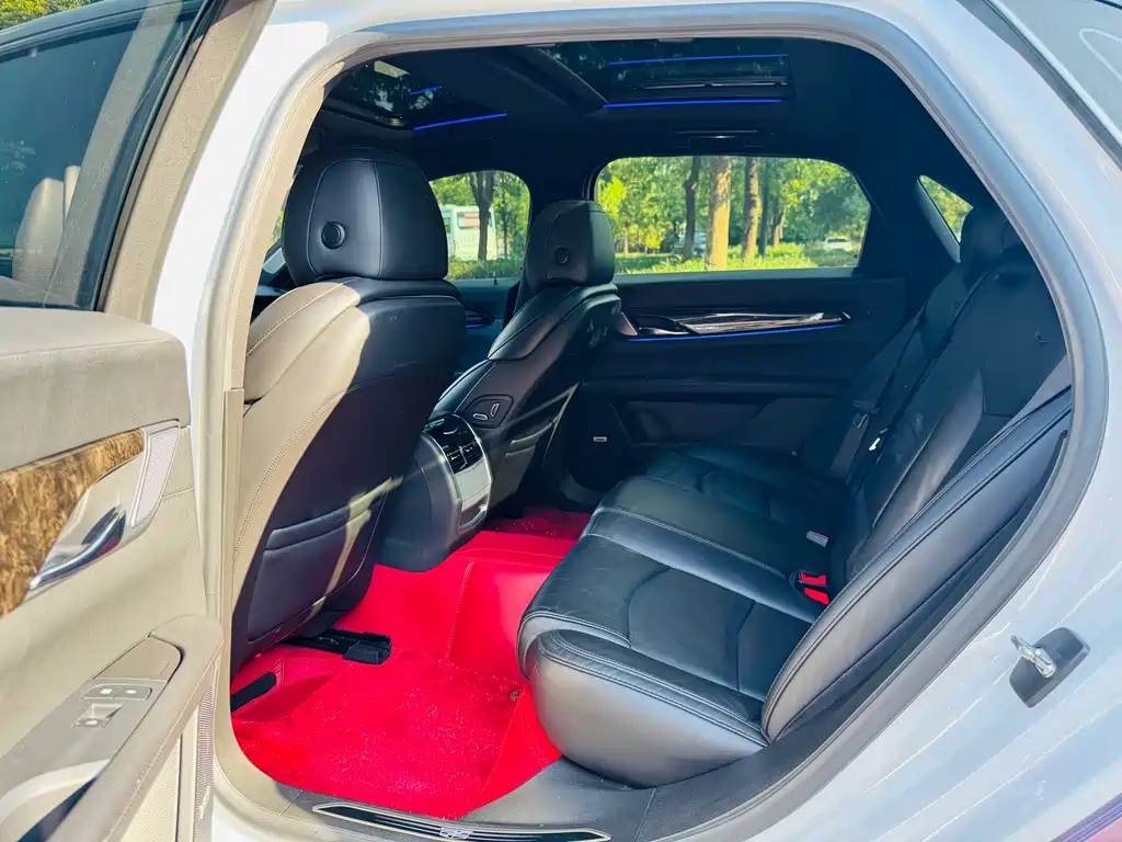 Cadillac CT6 — миниатюра 6