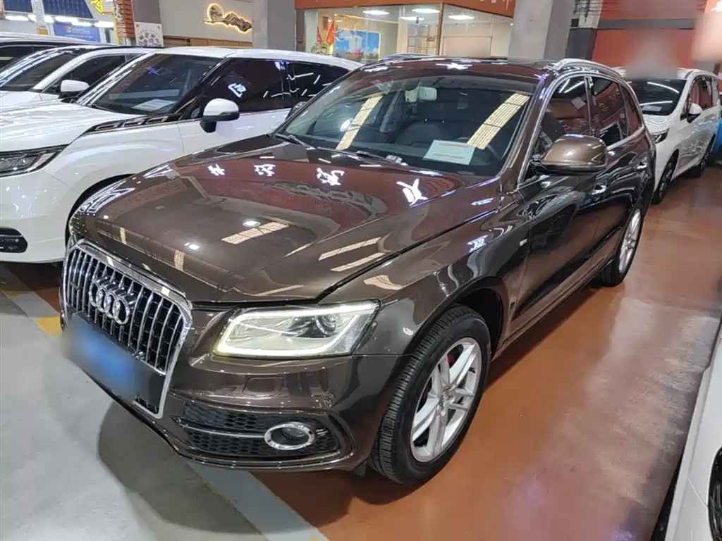 Купить Audi Q5