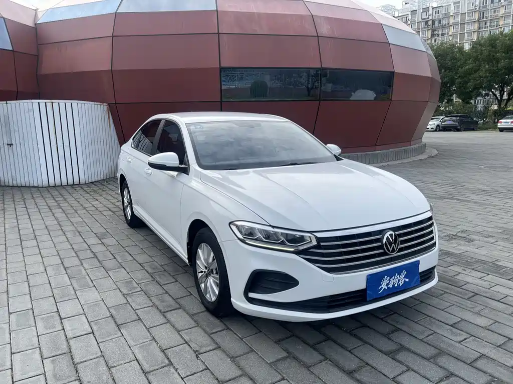 Volkswagen Lavida — миниатюра 3