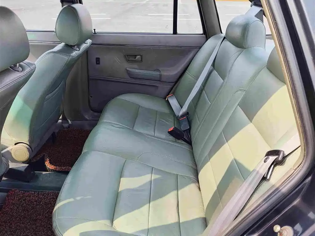 Volkswagen Santana Classic — миниатюра 10