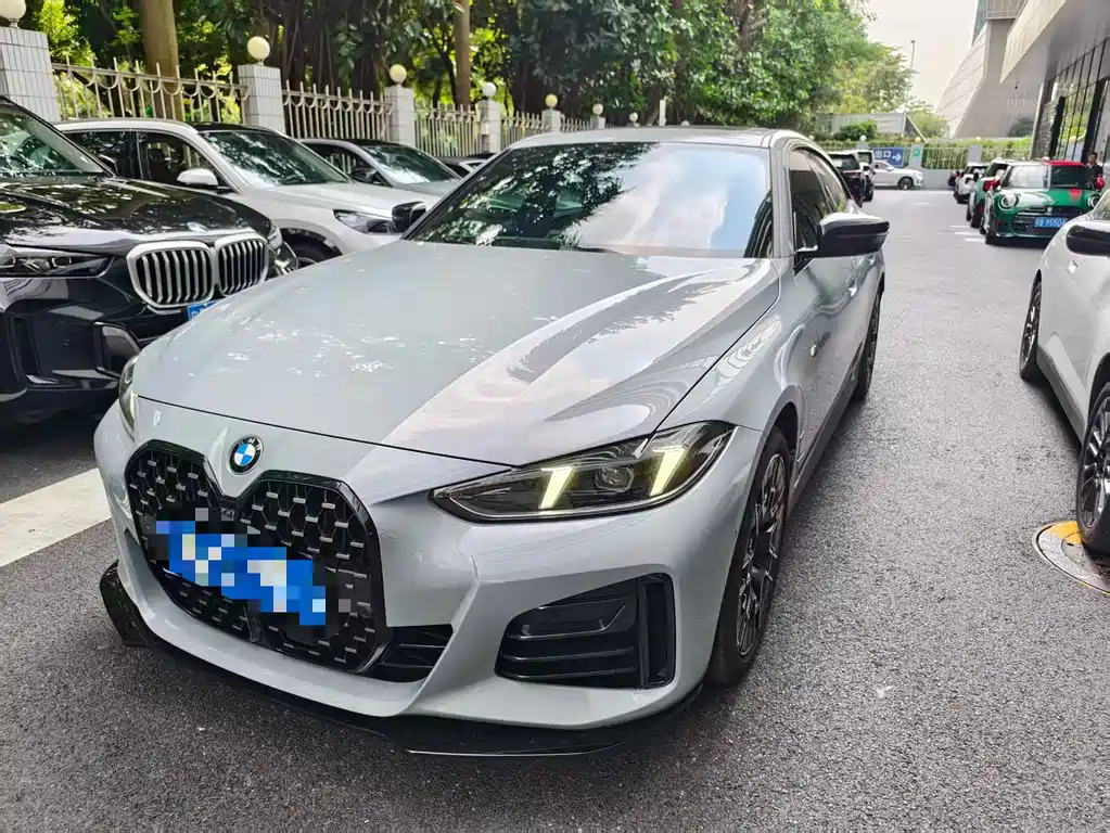 Купить BMW 4 Series
