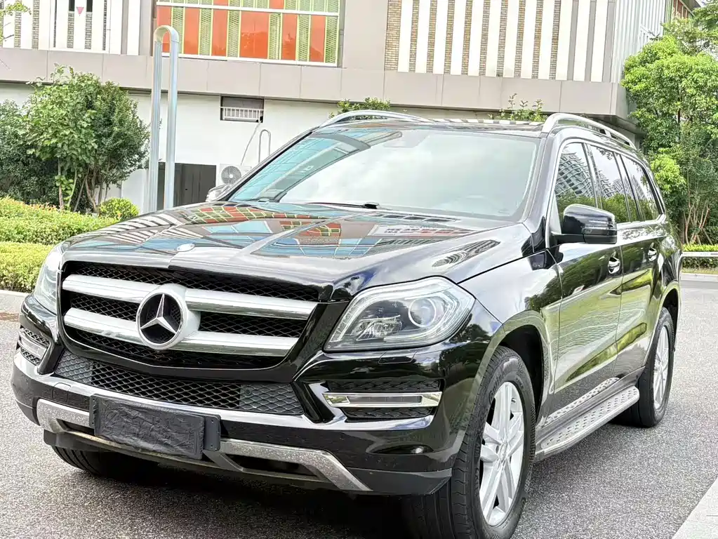 Mercedes-Benz GL-Class