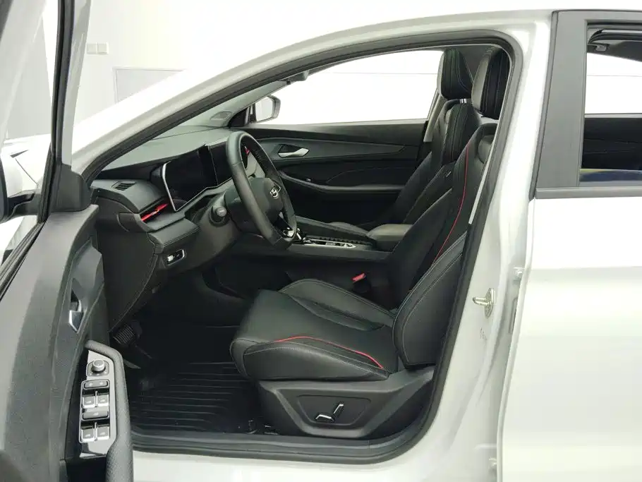 Geely Binrui — миниатюра 9