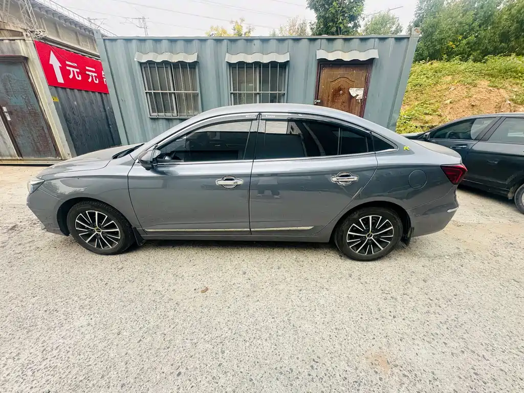Roewe i5 — миниатюра 5