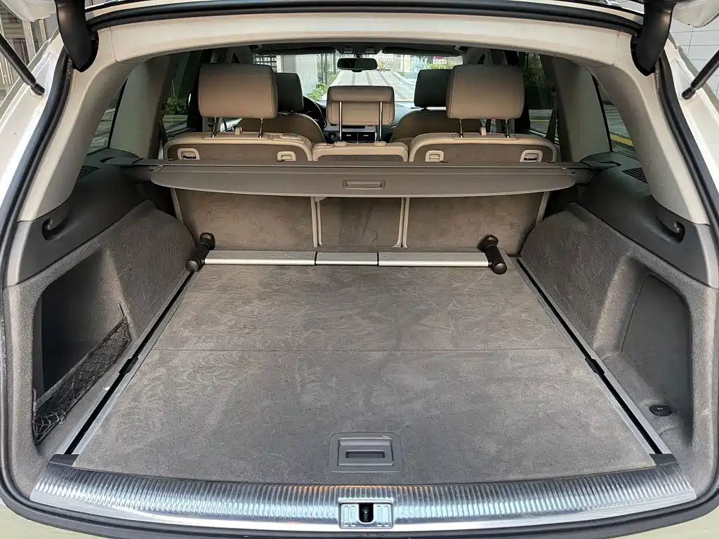Audi Q7 — миниатюра 20