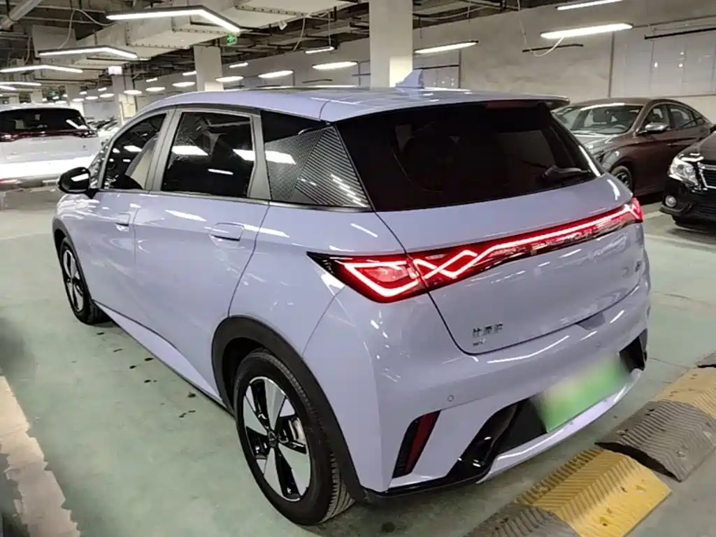 BYD Dolphin — миниатюра 5