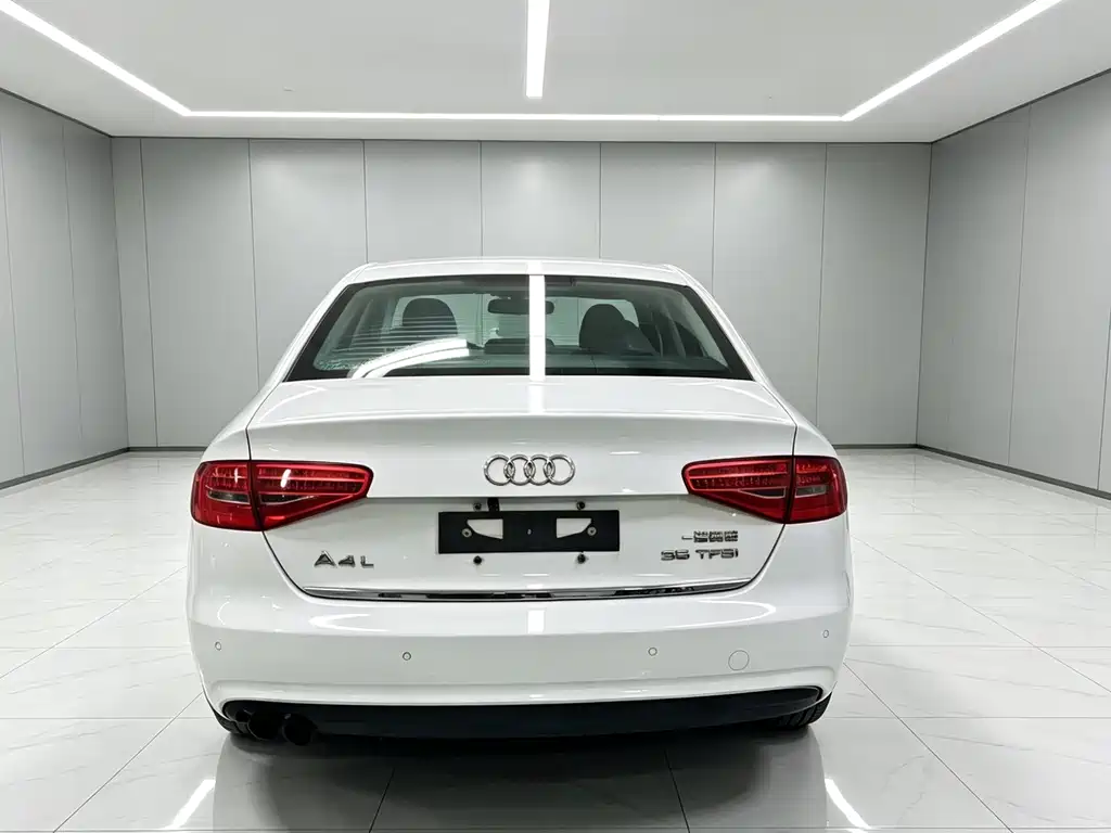 Audi A4L 2013 35 TFSI AT