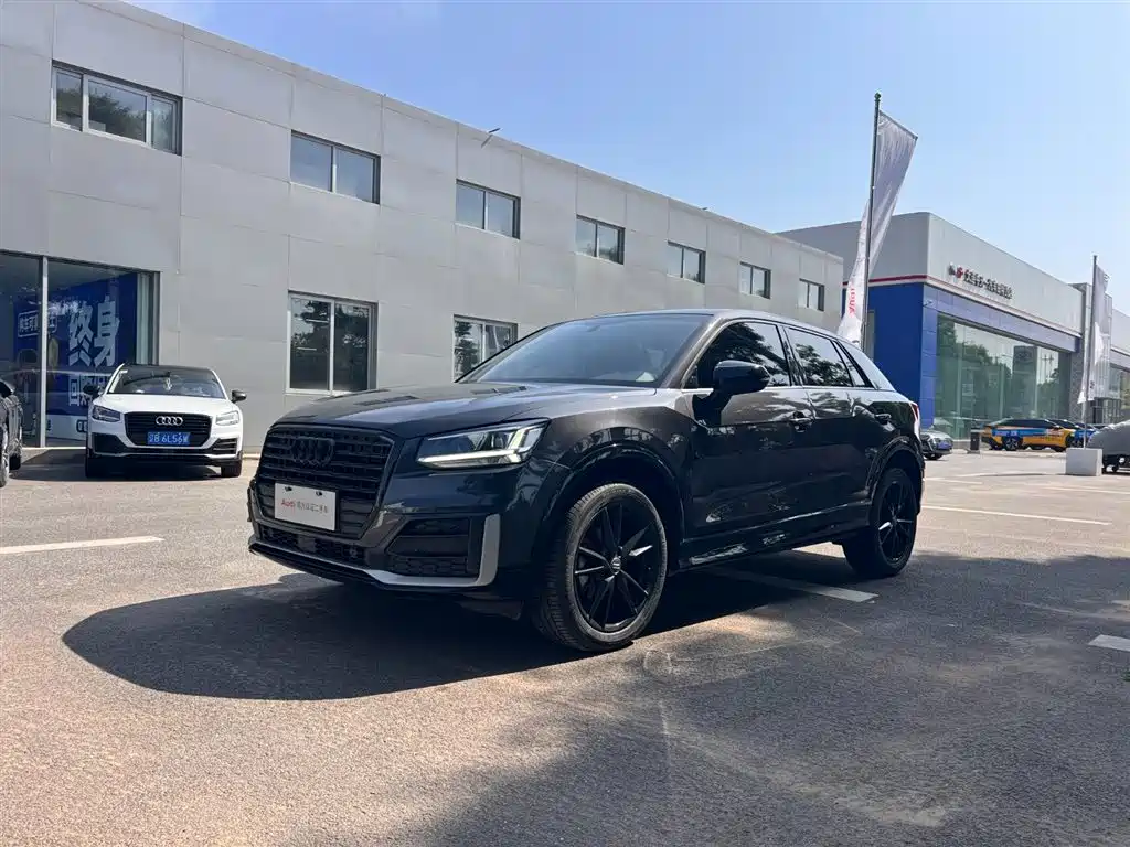 Купить Audi Q2L