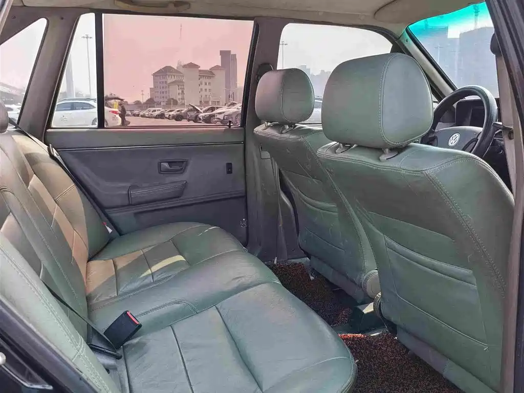 Volkswagen Santana Classic — миниатюра 11
