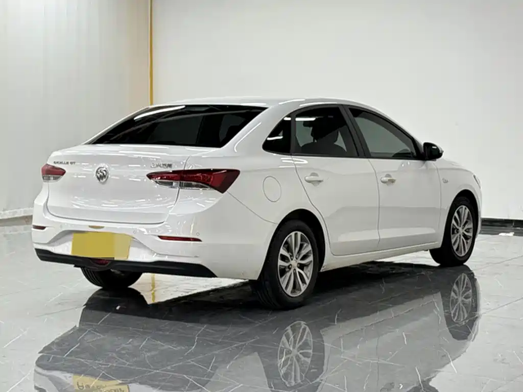 Buick Excelle — миниатюра 6