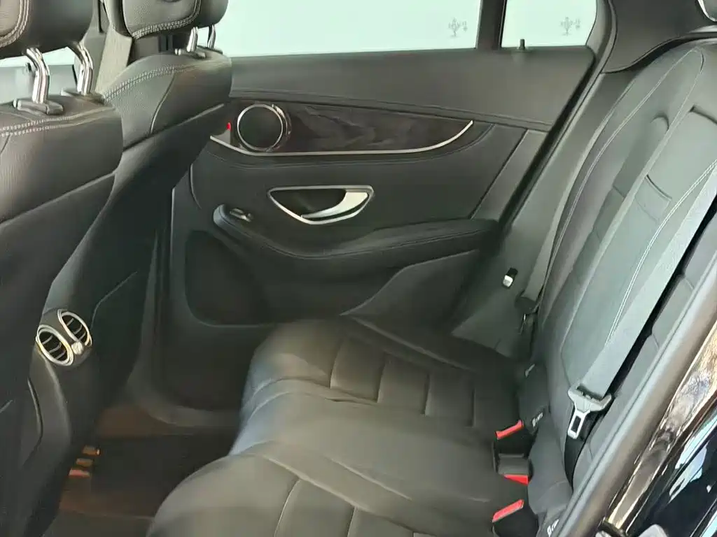 Mercedes-Benz GLC — миниатюра 15