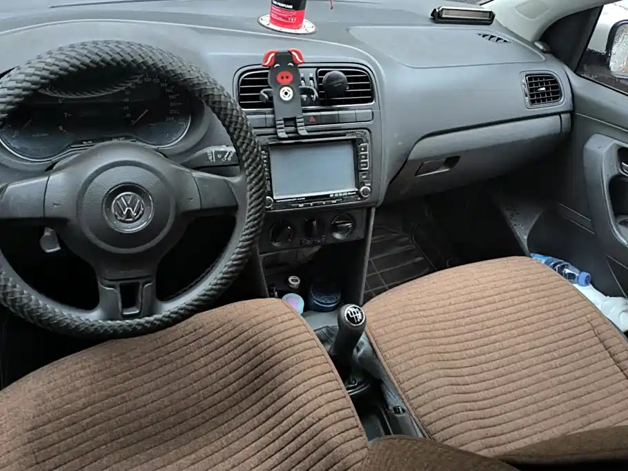 Volkswagen Polo — миниатюра 12