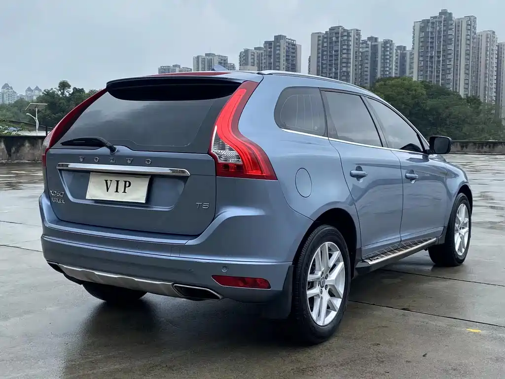 Volvo XC60 — миниатюра 5