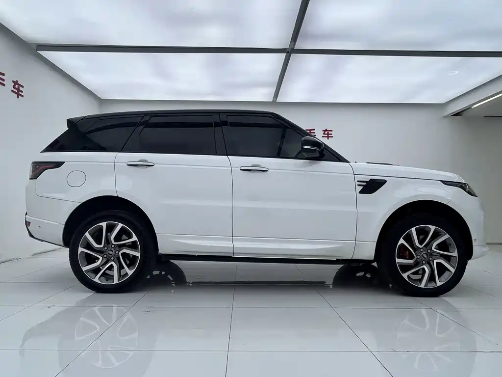 Land Rover Sport — миниатюра 7
