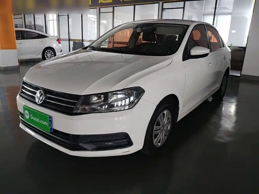 Volkswagen Santana — миниатюра 2