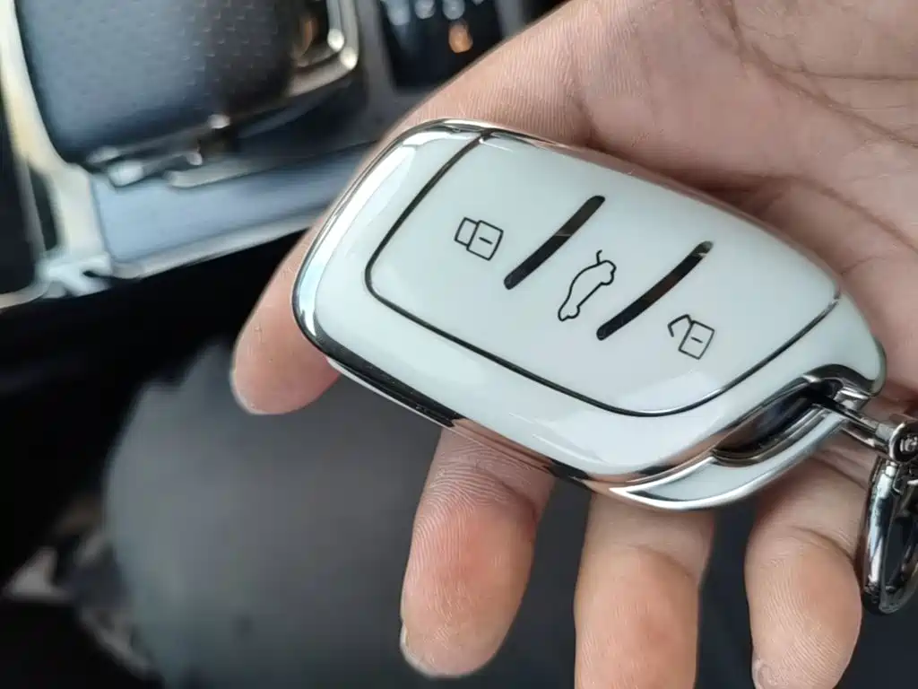 Roewe RX5 — миниатюра 9