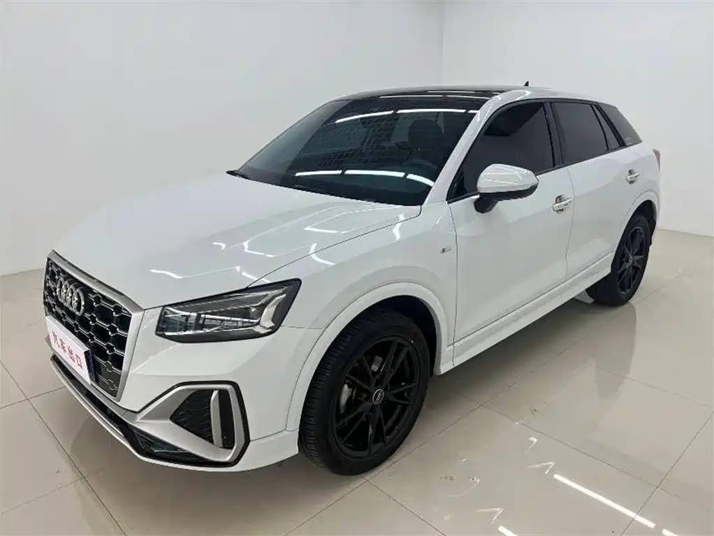 Audi Q2L 2022