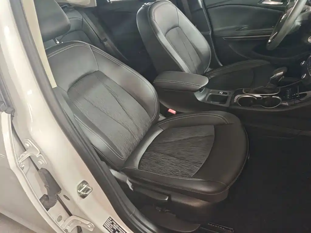 Buick Verano — миниатюра 25