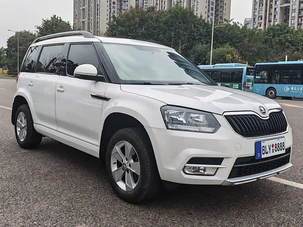 SKODA YETI