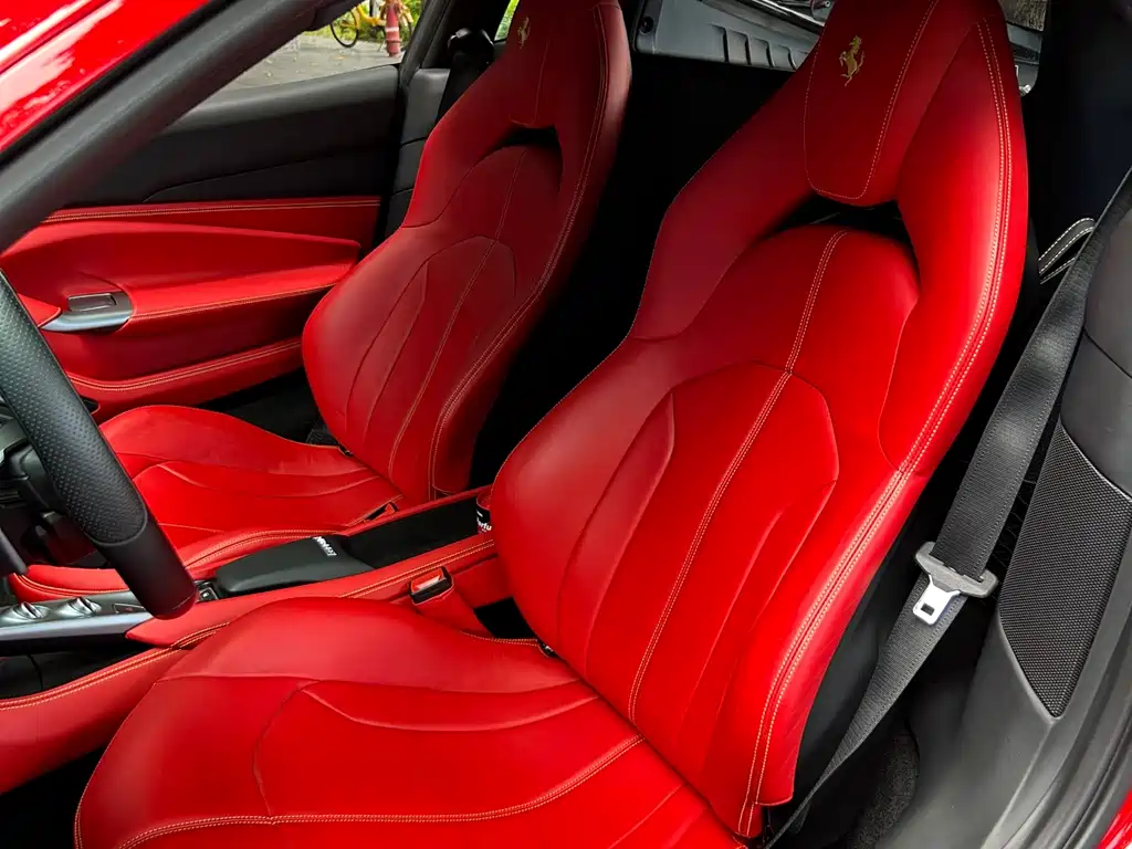 Ferrari F8 2019 Tributo 3.9T V8