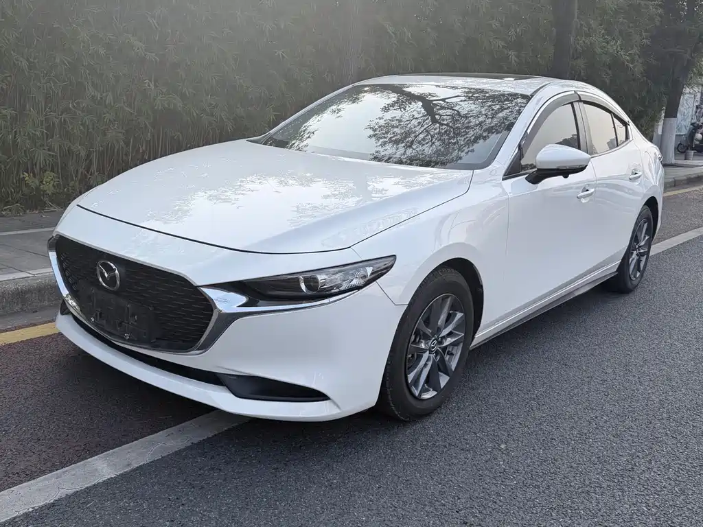 Mazda 3 Axela 2019