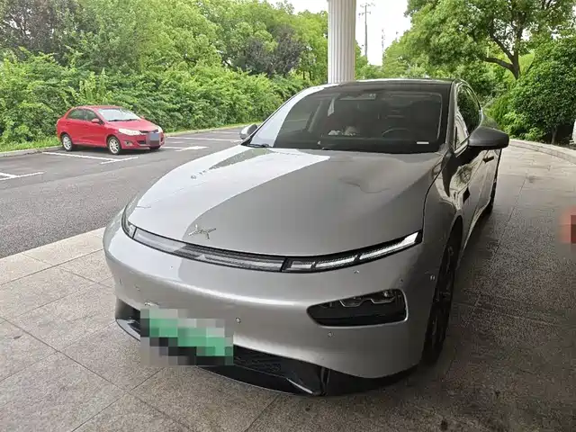 2021 Xpeng P7