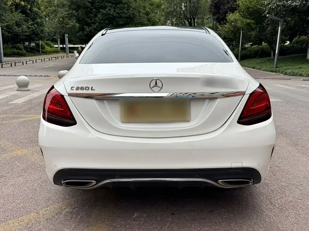 Mercedes-Benz C-Class — миниатюра 9