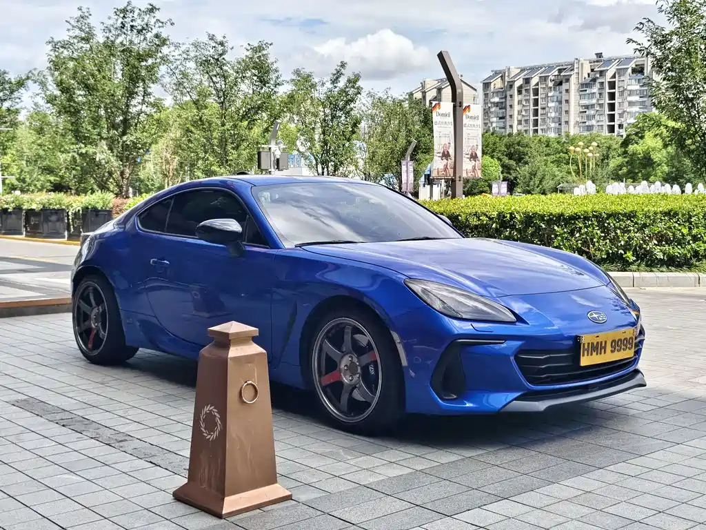 SUBARU BRZ
