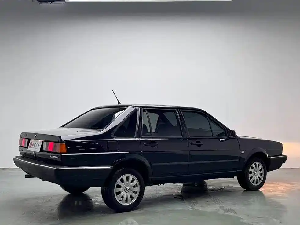 Volkswagen Santana Classic — миниатюра 14