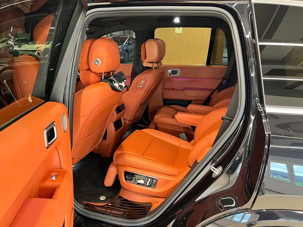 Li Auto Li L8 — миниатюра 10