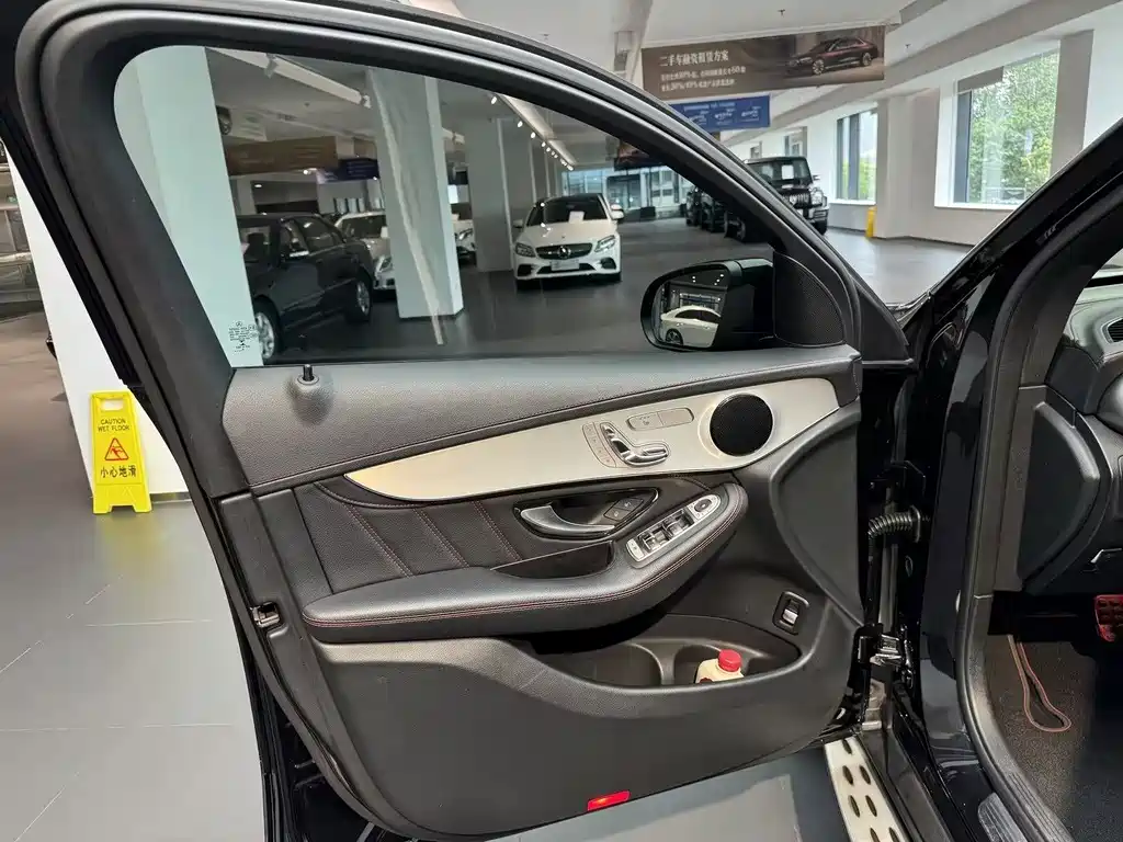 Mercedes-Benz GLC Coupe AMG — миниатюра 7