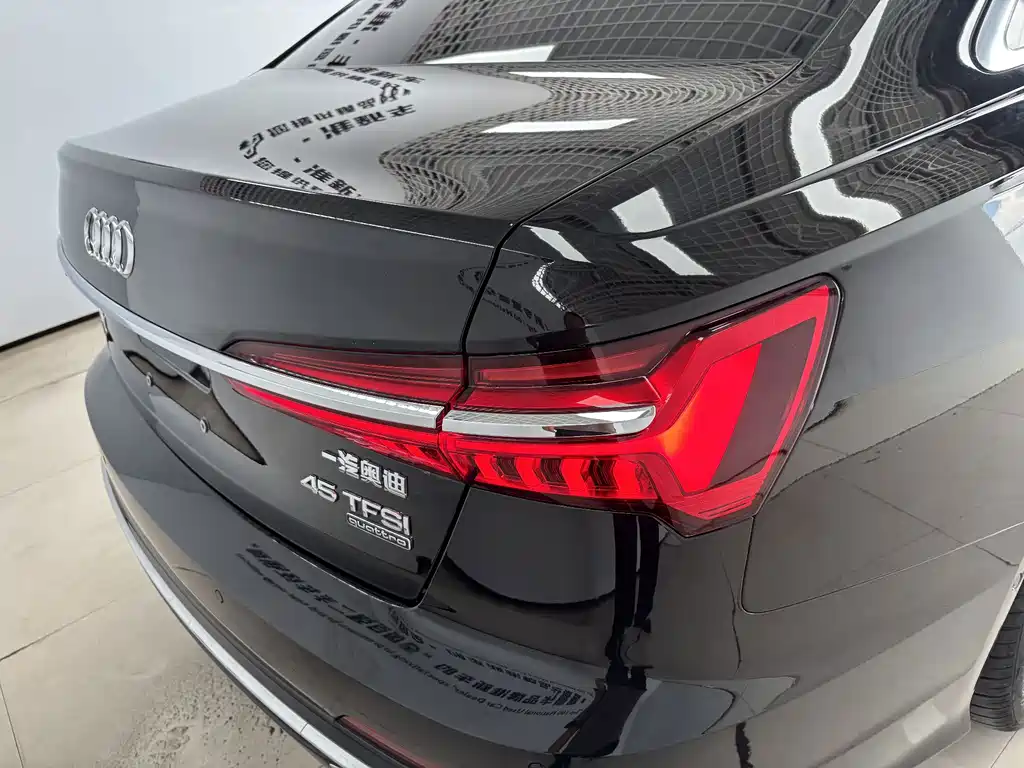 Audi A6L — миниатюра 9