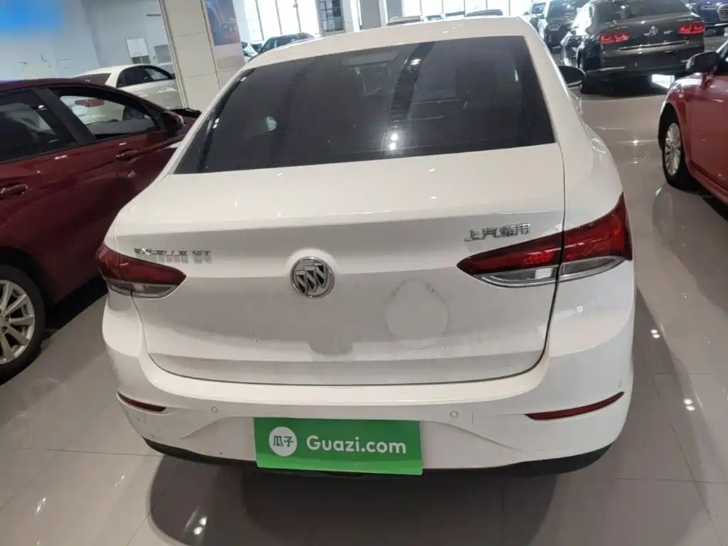 Buick Excelle — миниатюра 6