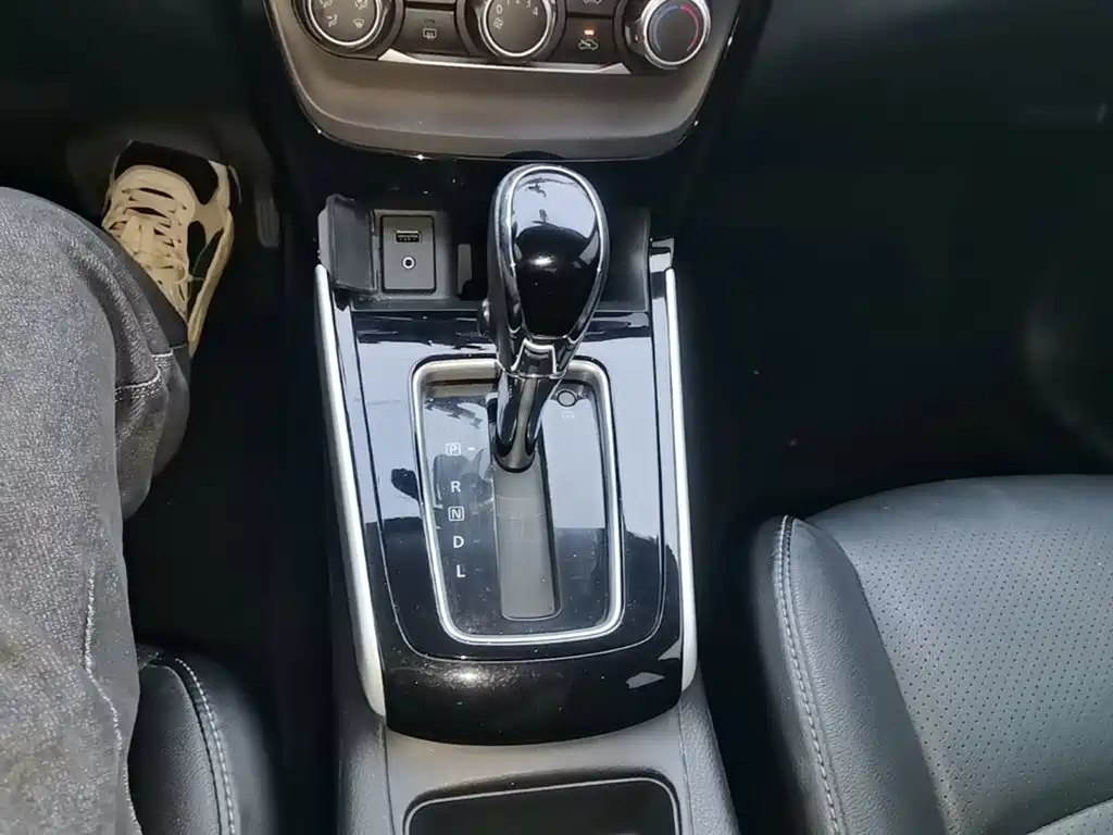 Nissan Sylphy — миниатюра 14