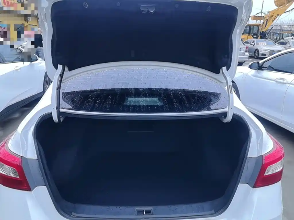Nissan Sylphy — миниатюра 19