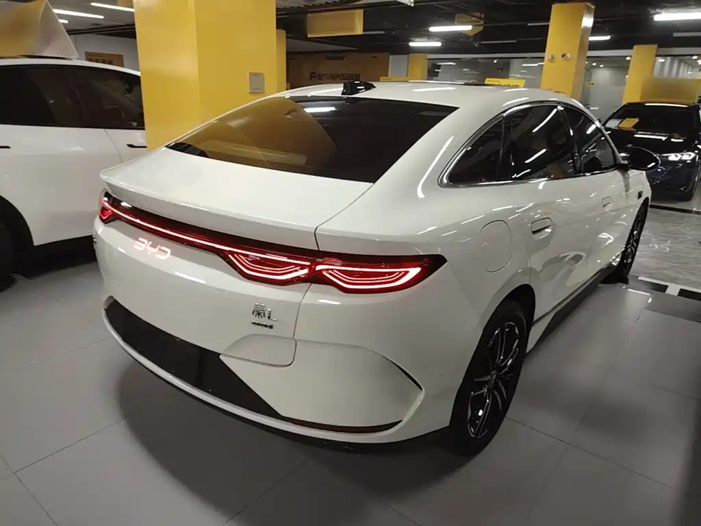 BYD Qin L — миниатюра 7