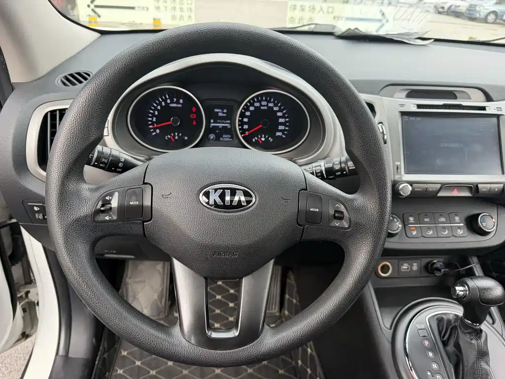 Kia Sportage — миниатюра 13