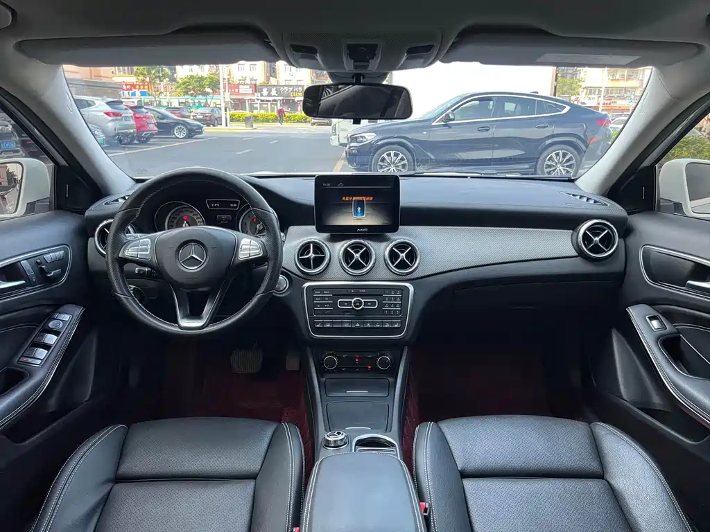 Mercedes-Benz GLA — миниатюра 20