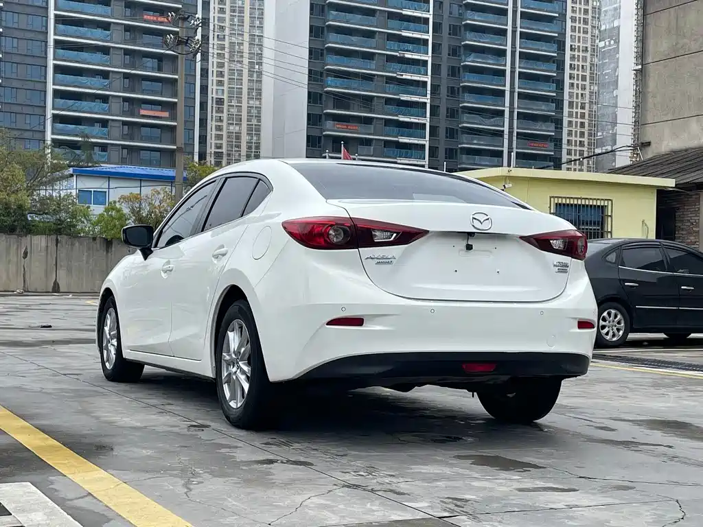 Mazda 3 Axela — миниатюра 7