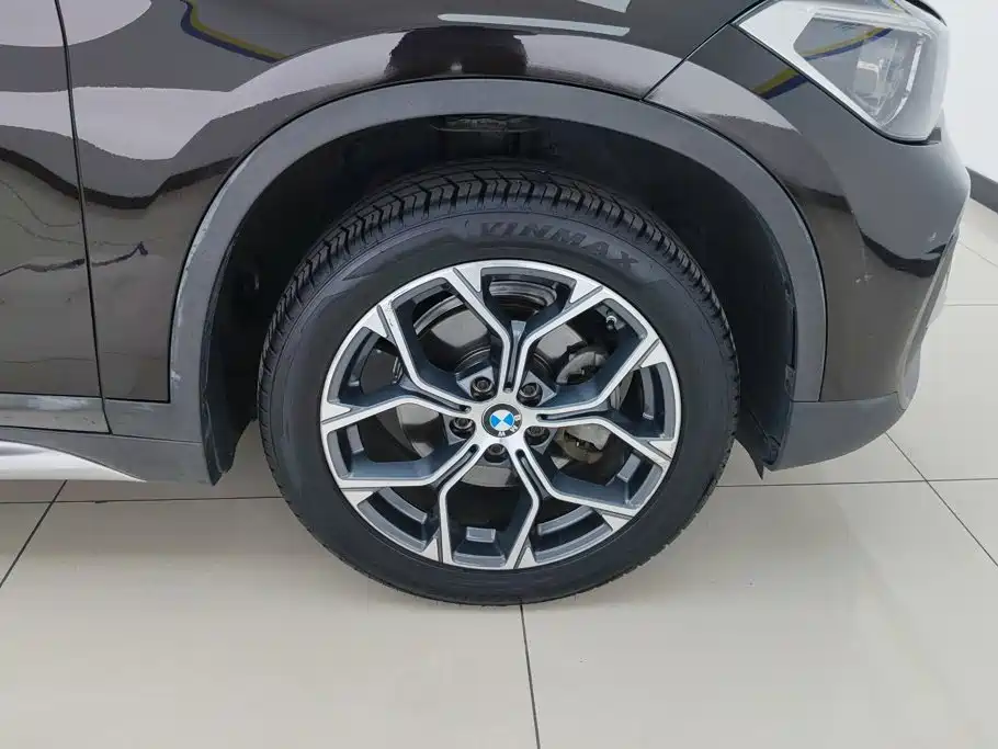 BMW X1 — миниатюра 6