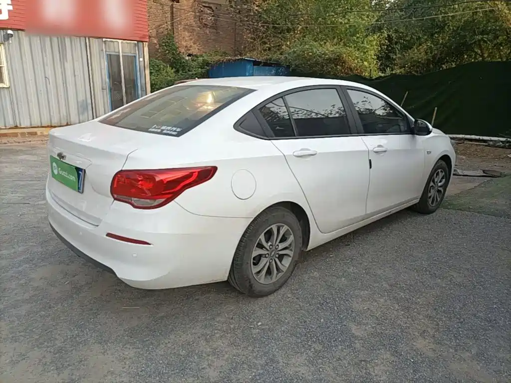 Chevrolet Cavalier — миниатюра 7