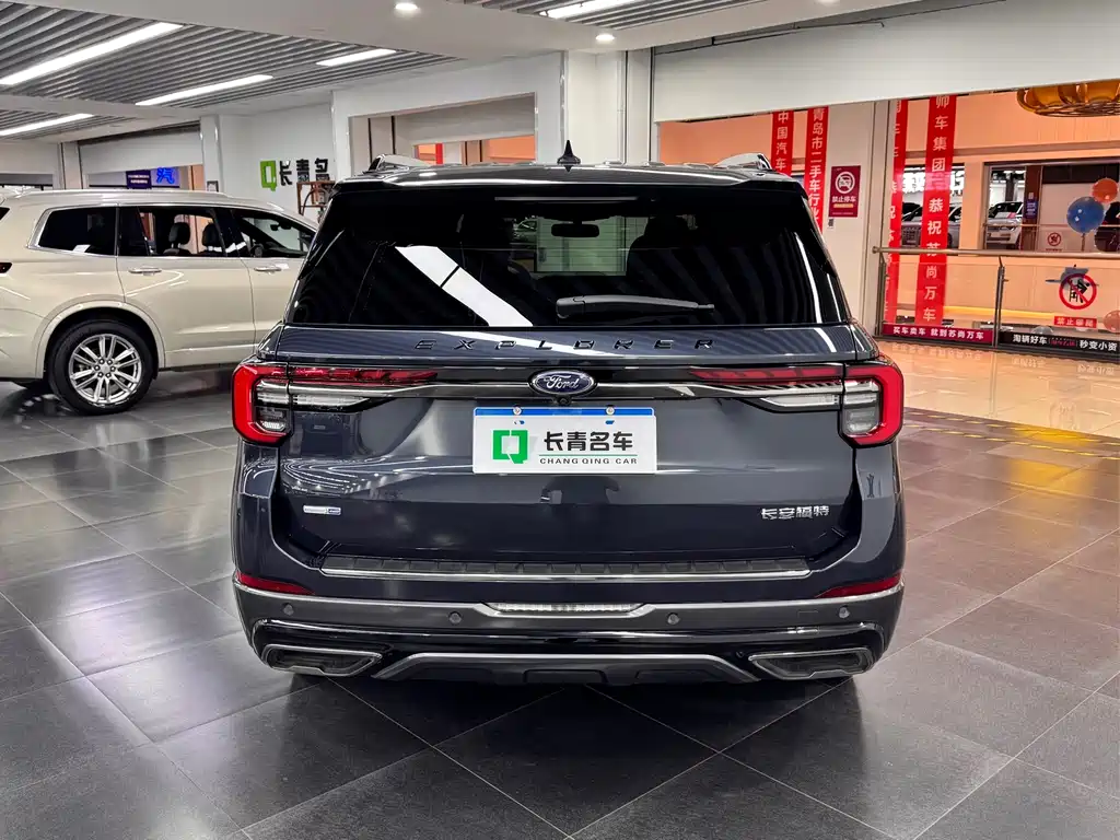 Ford Explorer — миниатюра 5