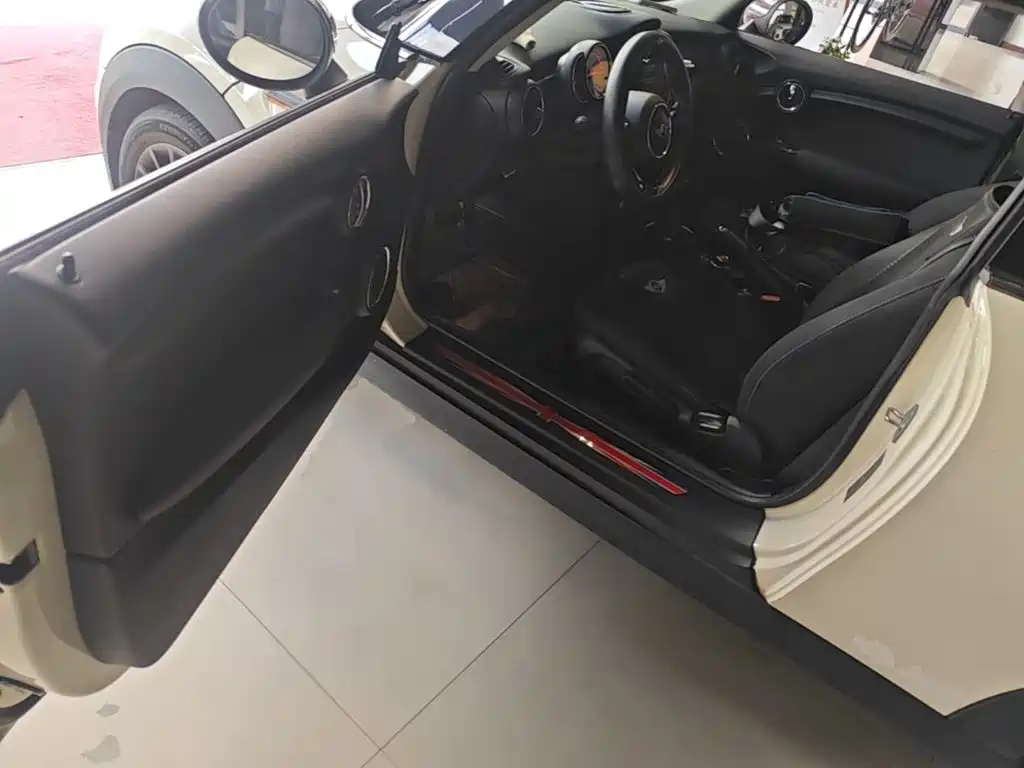 MINI Mini — миниатюра 16