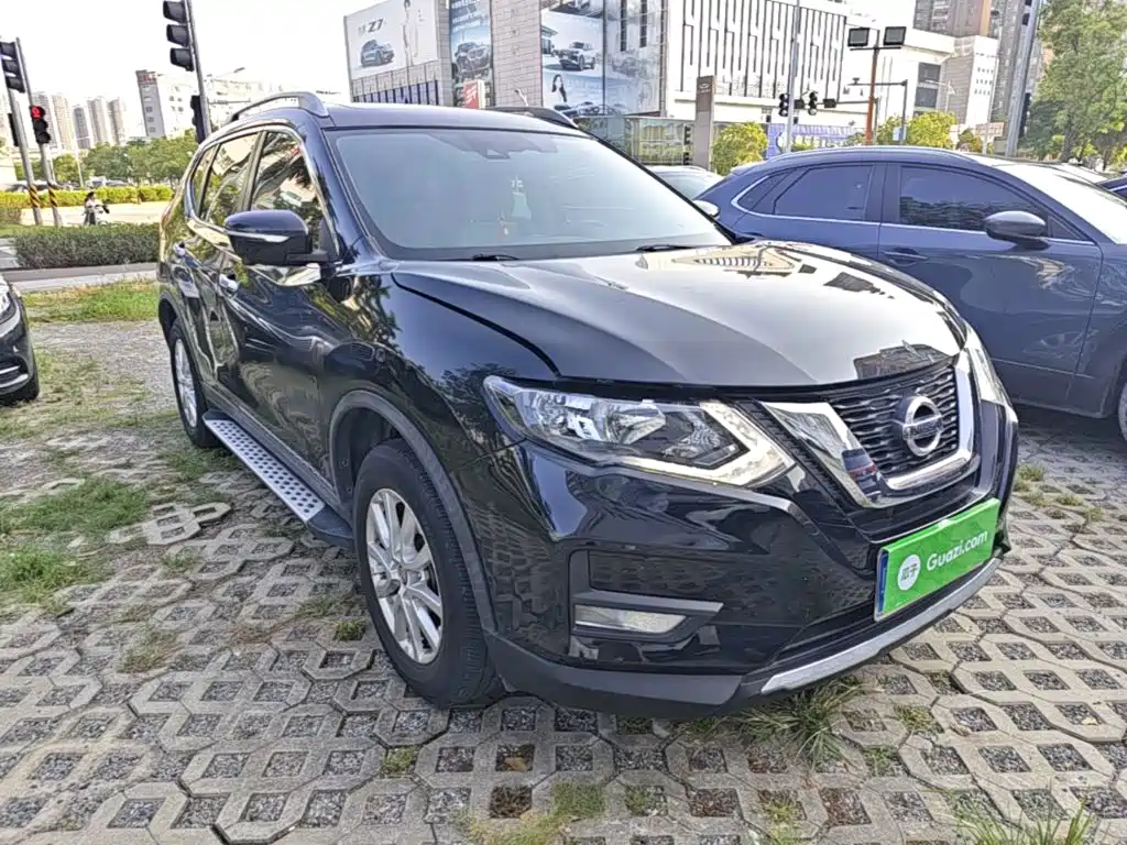 Nissan X-Trail — миниатюра 4