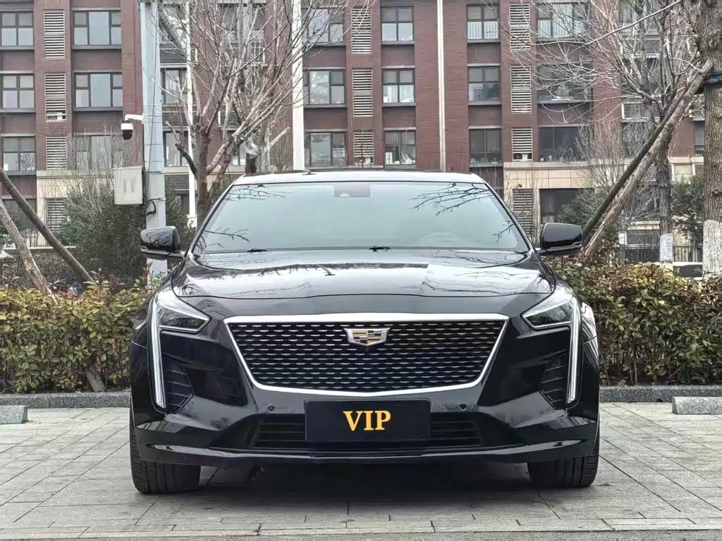 CADILLAC CT6
