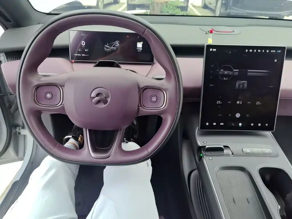 NIO ET5T — миниатюра 10