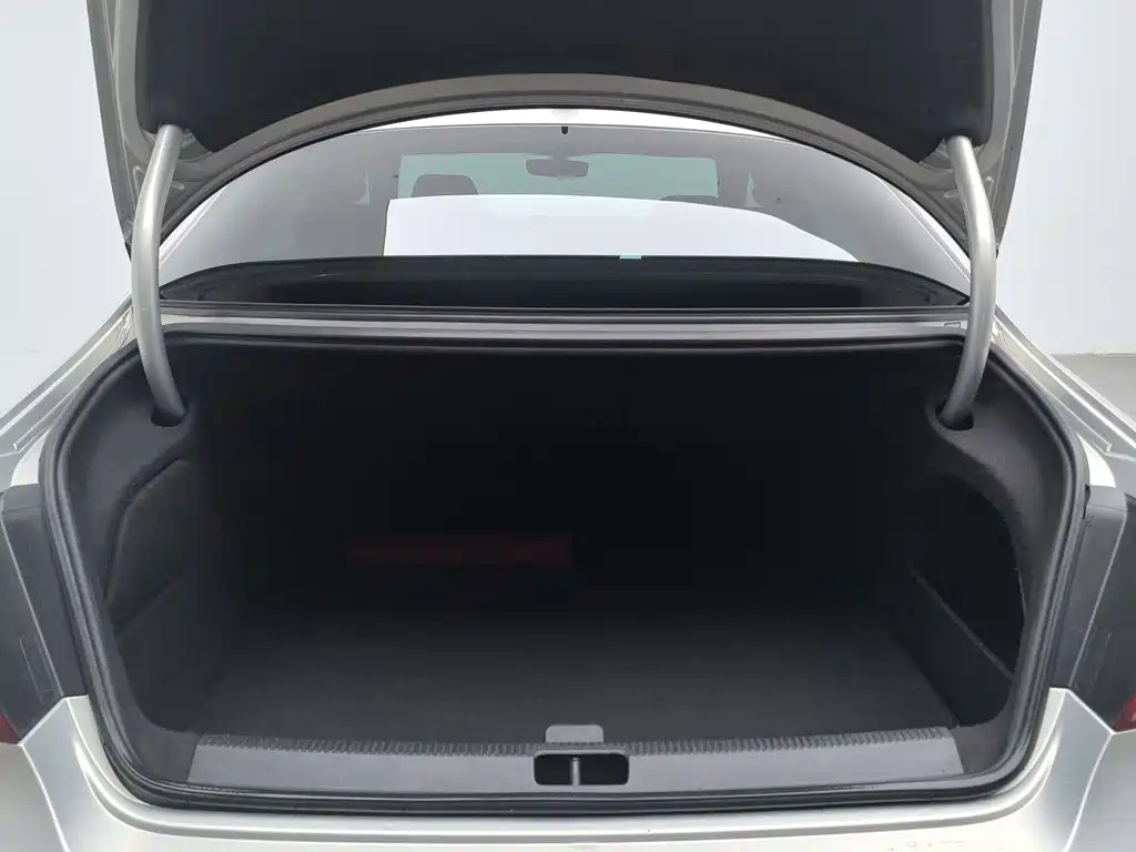 Volkswagen CC — миниатюра 16